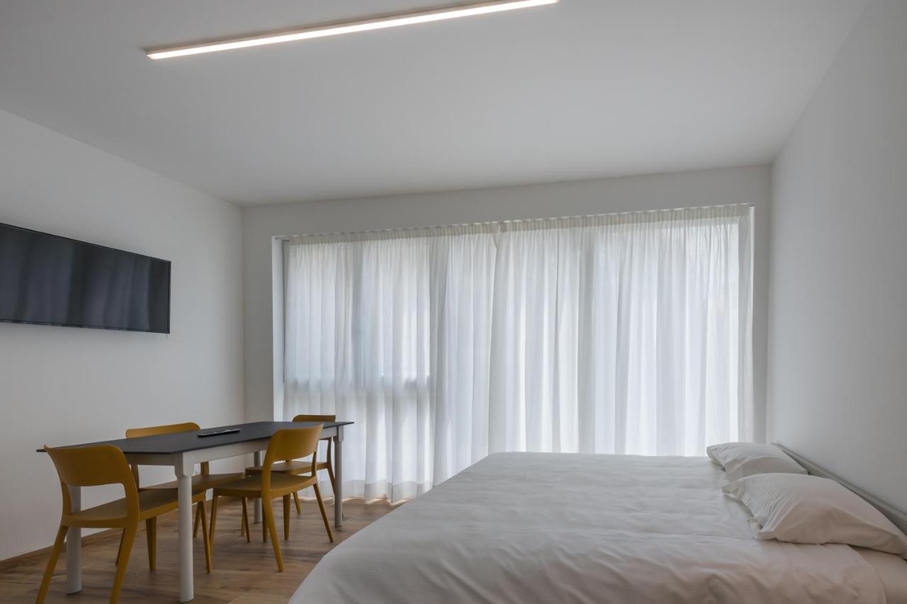 Modern Studios Mendrisio Exterior foto